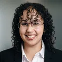 Seila Guzmán, Redes sociales y paid media de Aumenta Más
